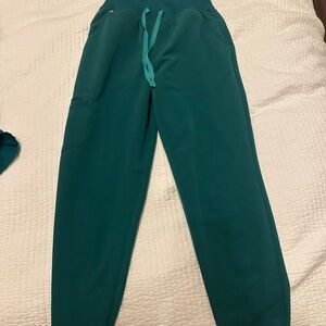 Forest Green Figs Joggers High Waisted